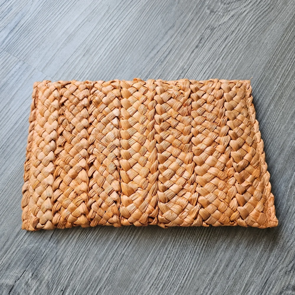N/A this purse